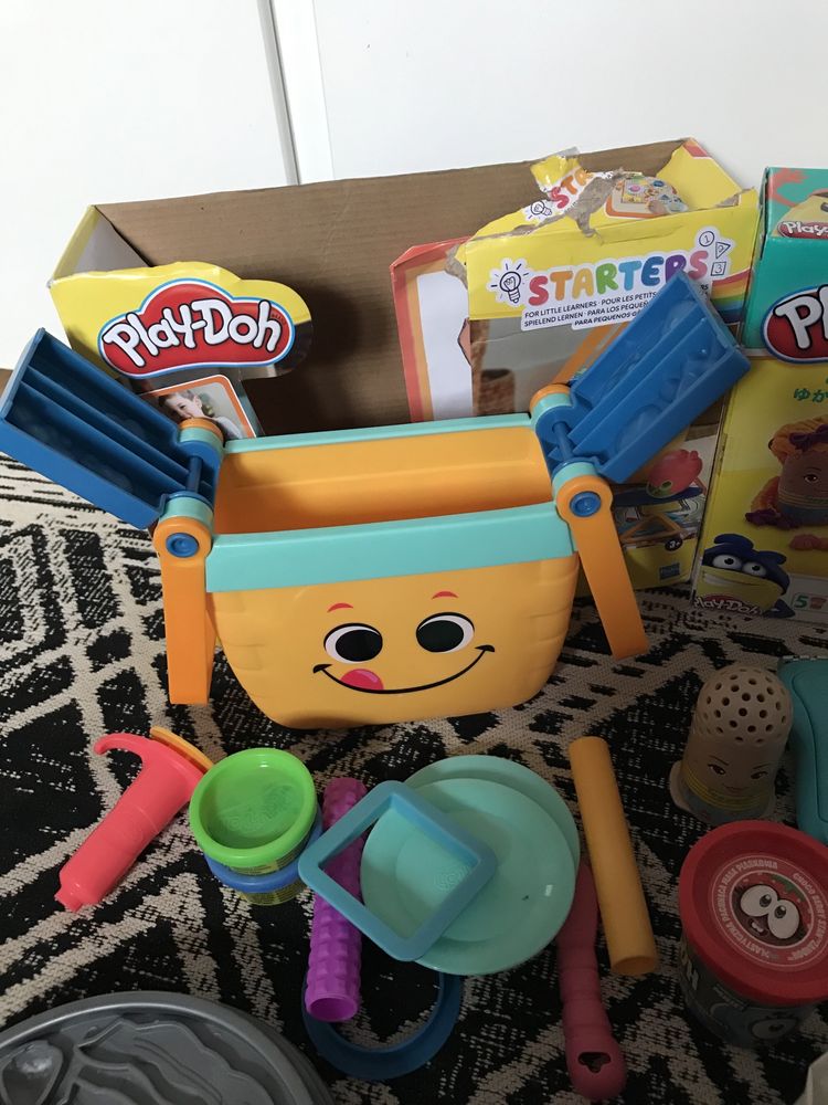 Play doh kuferek i fryzjer i akcesoria