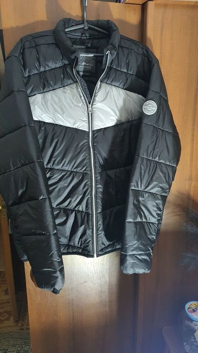 Чоловіча куртка Jack Jones.