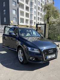 Audi q5 Premium Plus 2.0 tfsi quattro