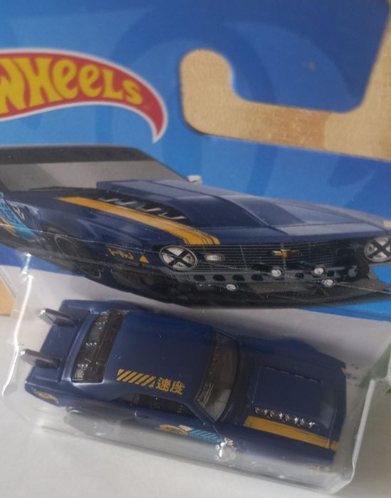 Custom 68 Camaro hot wheels