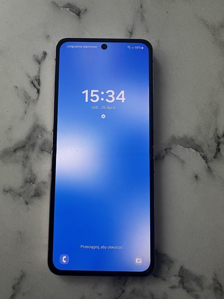 Samsung Galaxy  Flip 4