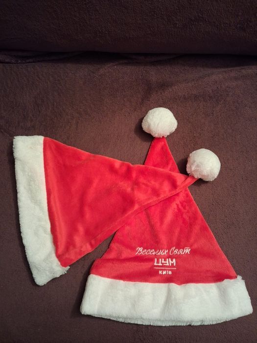 Новогодняя шапка Санты