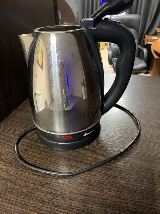 Продам Электрочайник