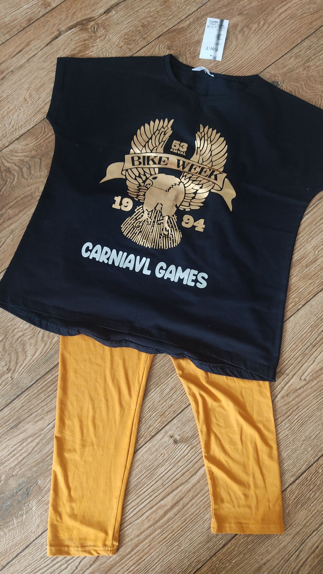 NOWY T-shirt czarny + NOWE legginsy rozmiar S/M