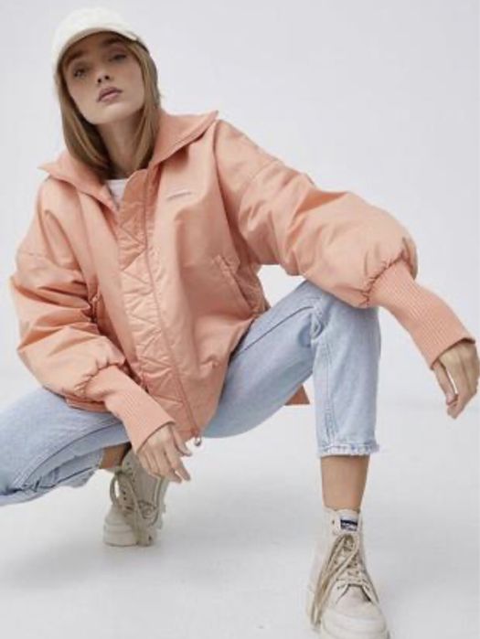 Куртка ветровка бомбер асимметричная персиковая adidas originals