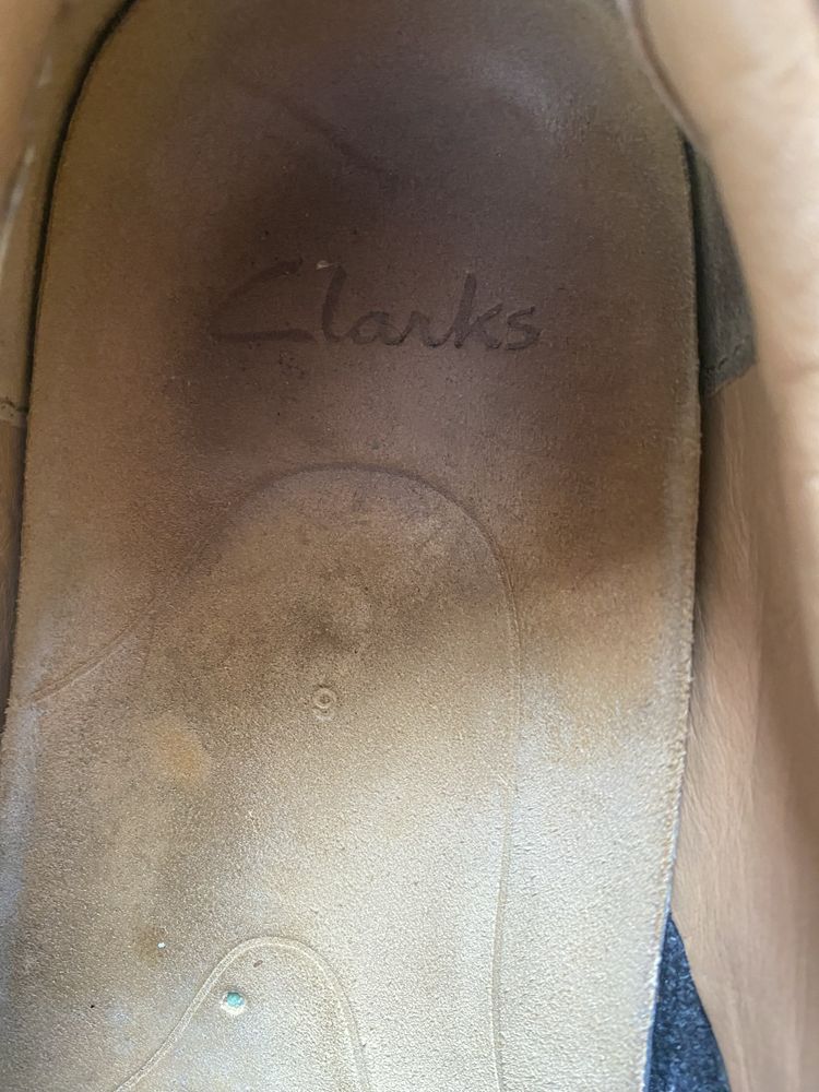 Чоловічі черевики бренду Clarks