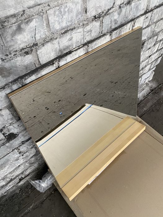 Lustro łazienkowe na płycie MDF nowe 63x63