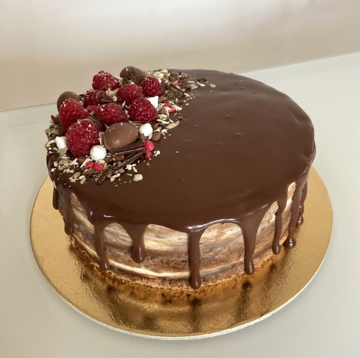 Ciasto - Tort czekoladowo-śmietankowy Wilanów
