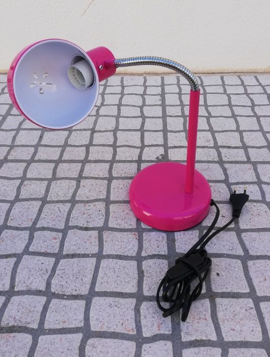 Candeeiro de secretária IKEA (regulável)