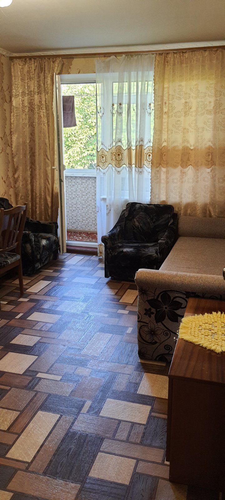 Оренда кімнати в квартирі по 2500 з кожного