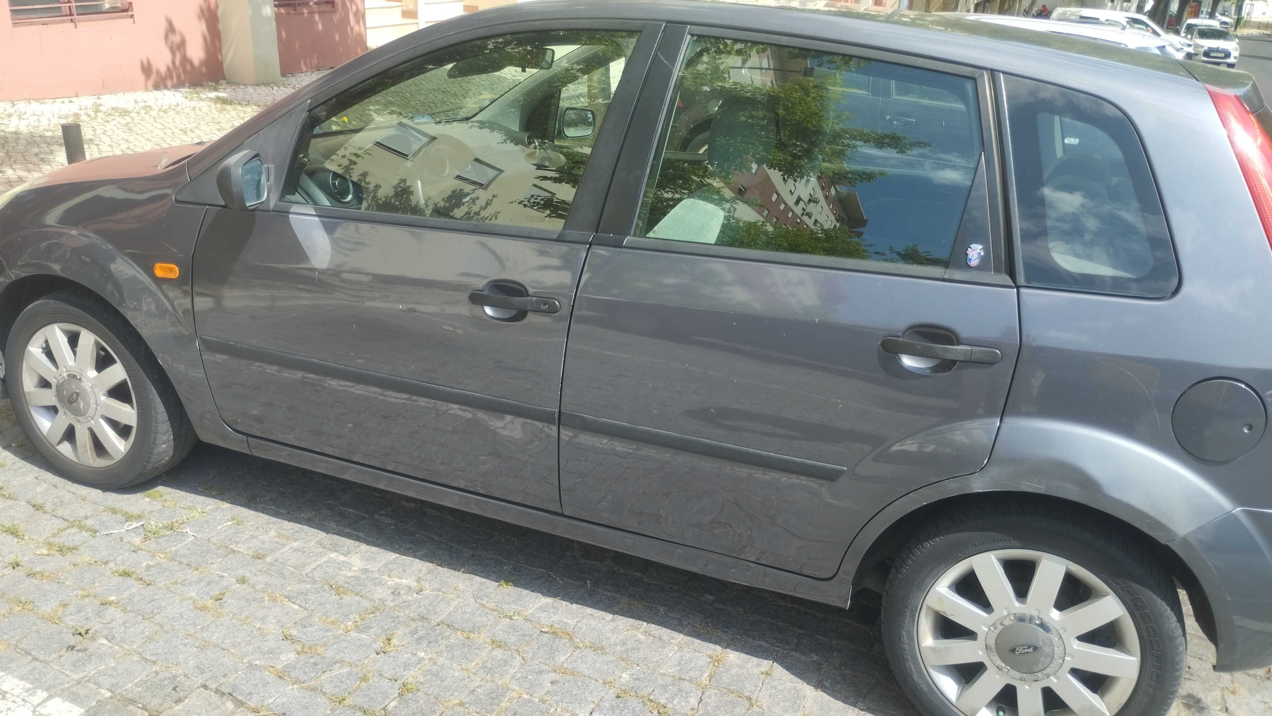 Ford fiesta 1.4 gasolina