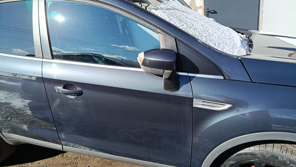 Drzwi prawy przód ford kuga MK1 2008 r. H8