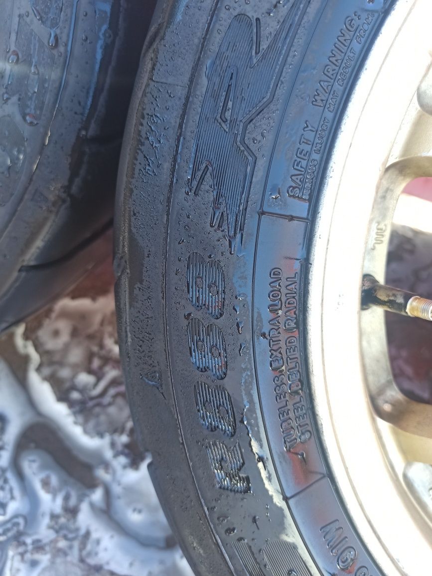 Toyo R888 225/45/15