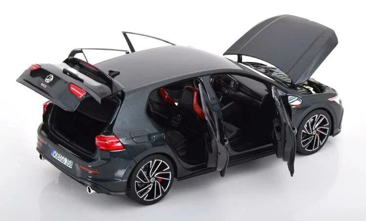 Vw golf vlll GTi 2021 escala 1:18