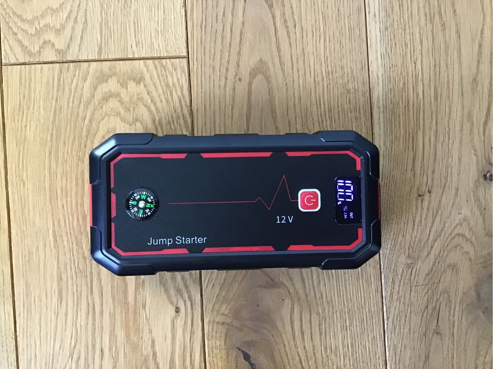 Пусковое устройство для автомобиля Jump Starter 2000 A