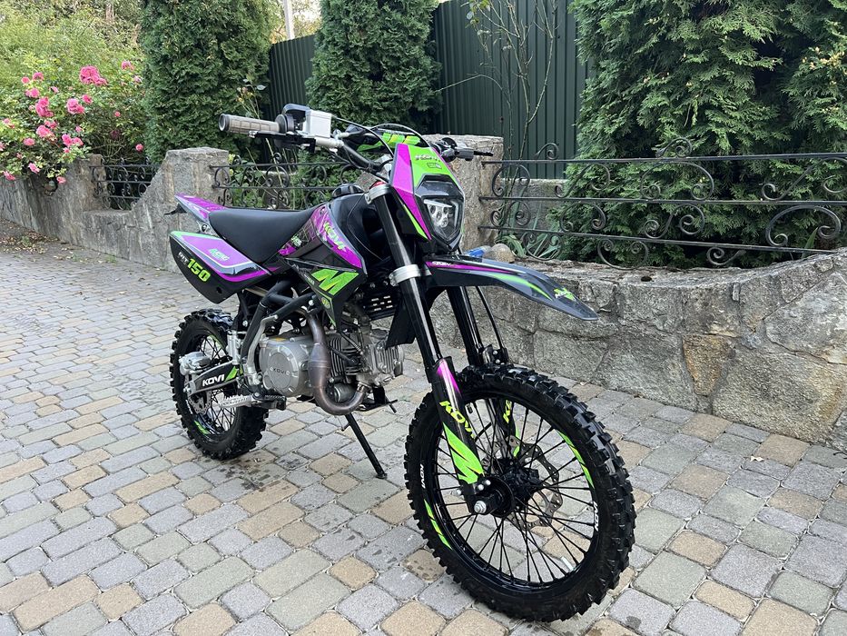 Продам мотоцекл КОVI PiT150