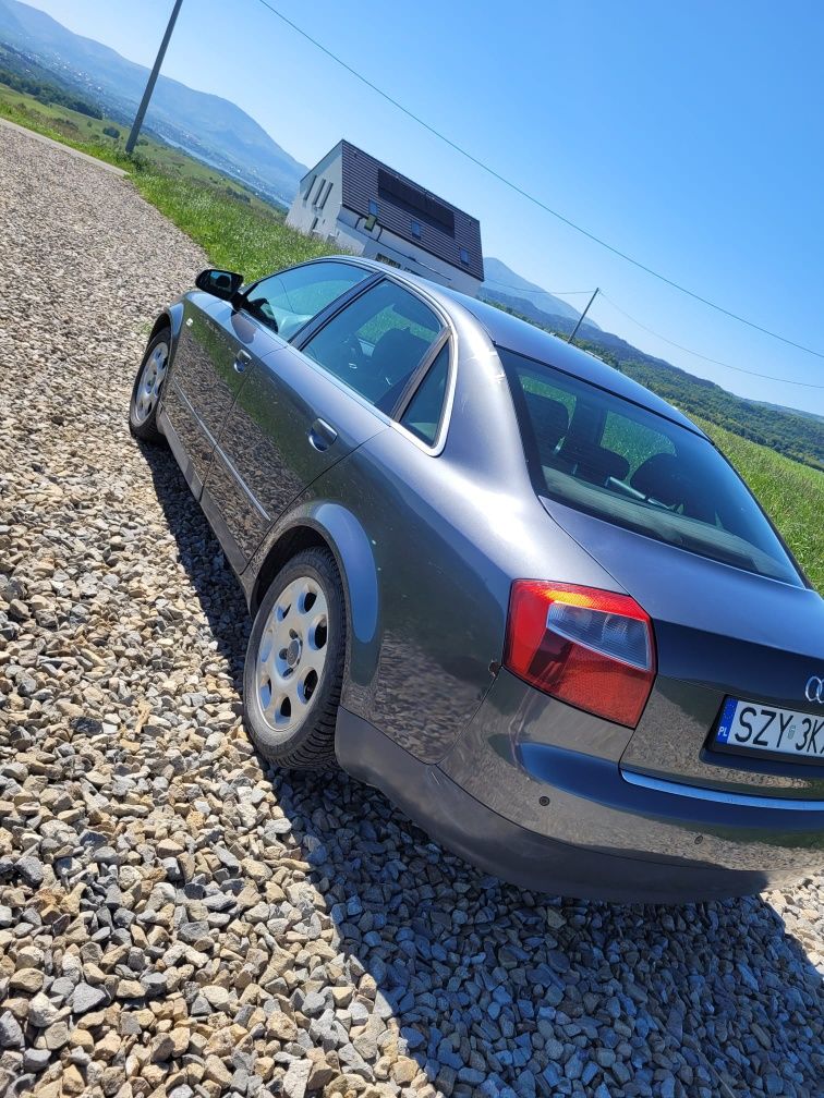 Audi a4 by quattro