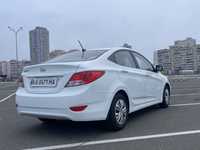 Hyundai Accent 1,6 автомат 2013 p