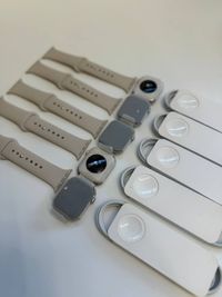 Apple Watch SE2 40mm Starlight/Silver