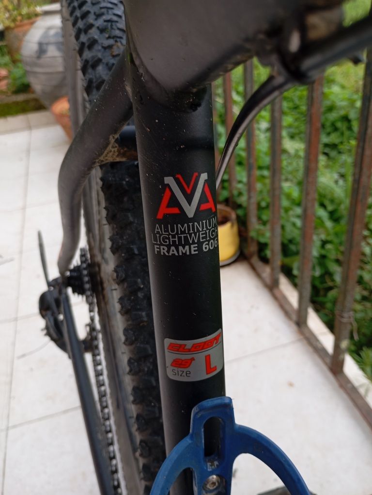 Bicicleta de BTT à Venda - Oportunidade Imperdível!