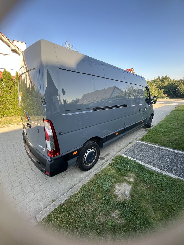 Wynajem busòw, wypozyczalnia busow, bus blaszak, Renaul Master, Ducato
