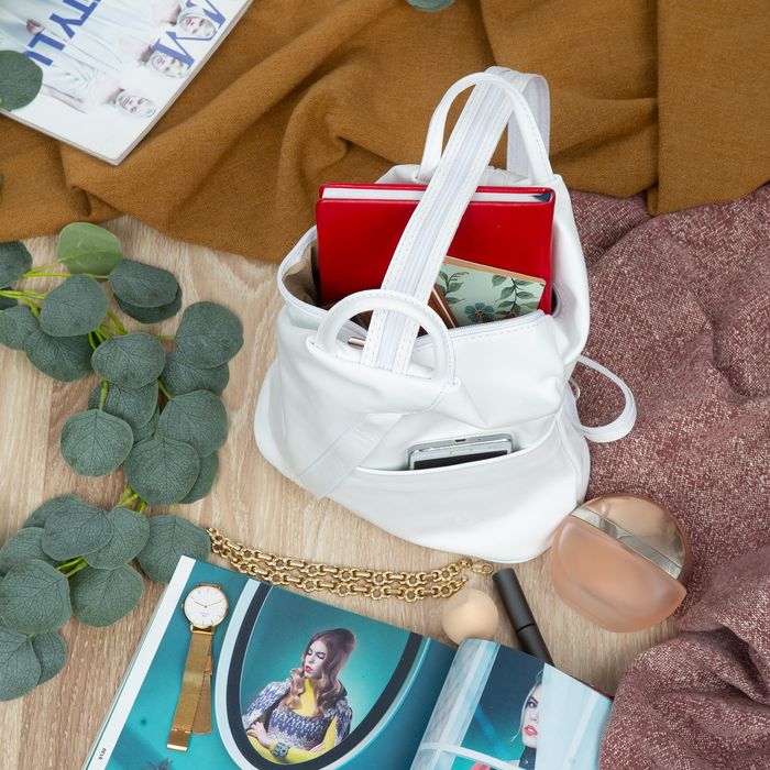 VERA PELLE plecak skórzany licowy elegancki trójkątny V520 biały