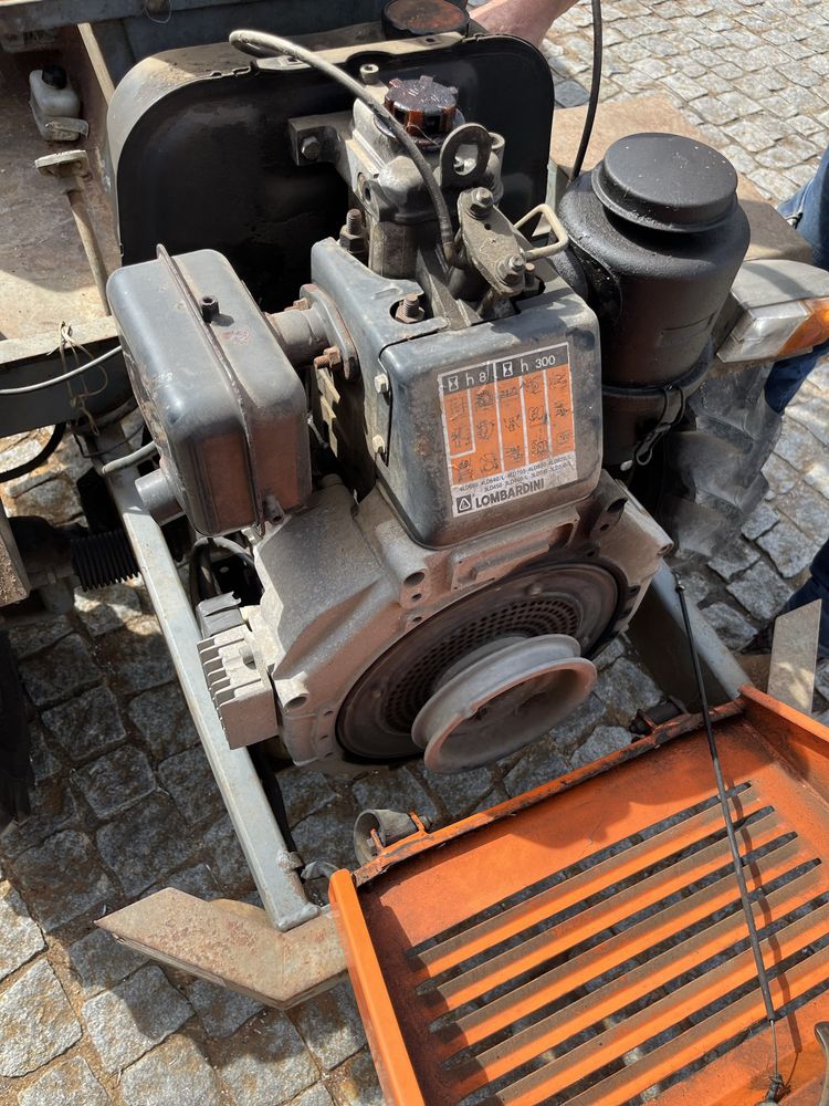 Tractor em bom estado