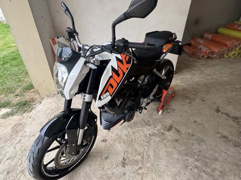 Ktm 390/125  piekny stan wyjatkowe malowanie oryginalne