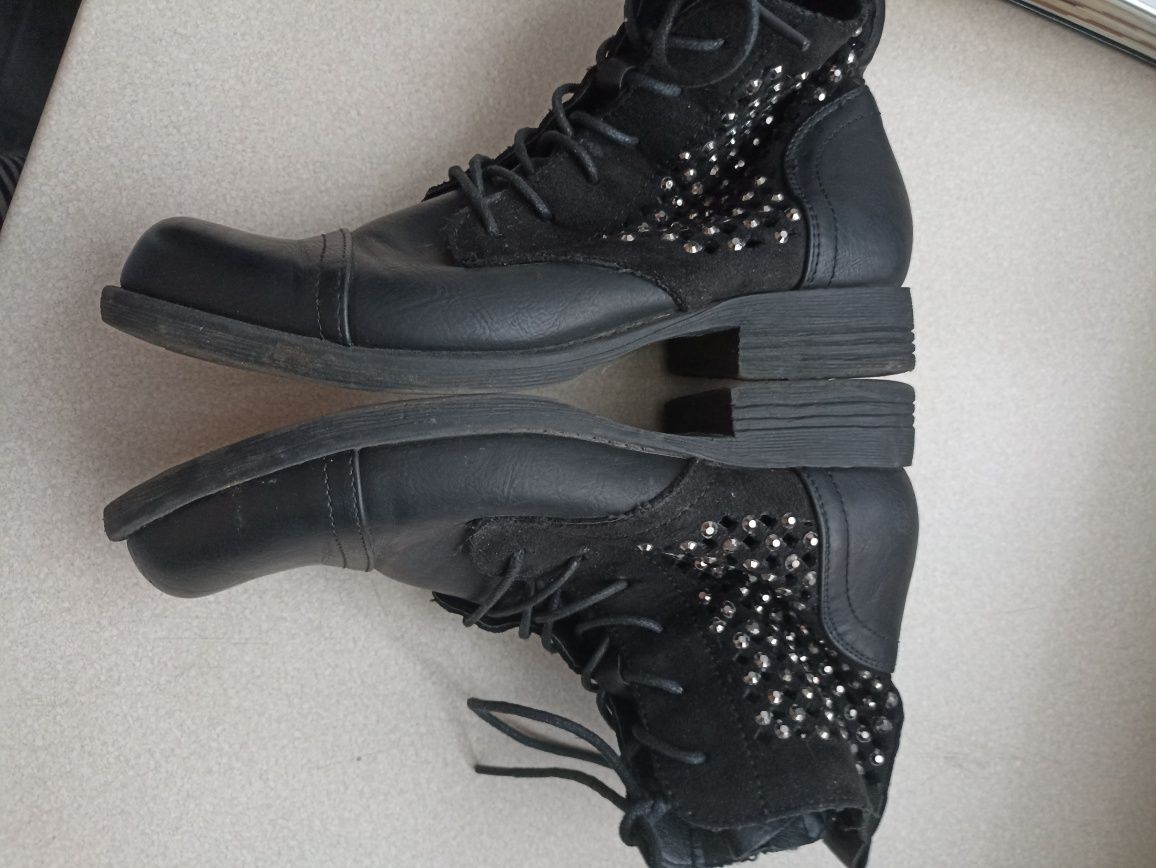 Buty botki DeeZee czarne sztyblety 37