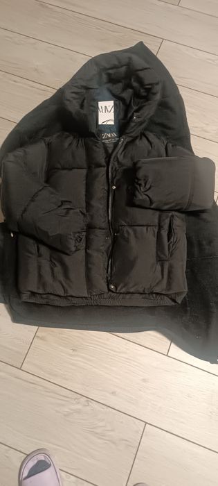 Kurtka zimowa z kapturem NOWA