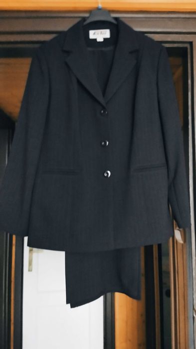 Elegancki kostium,garnitur damski dwuczęściowy,marynarka+spodnie 42/44