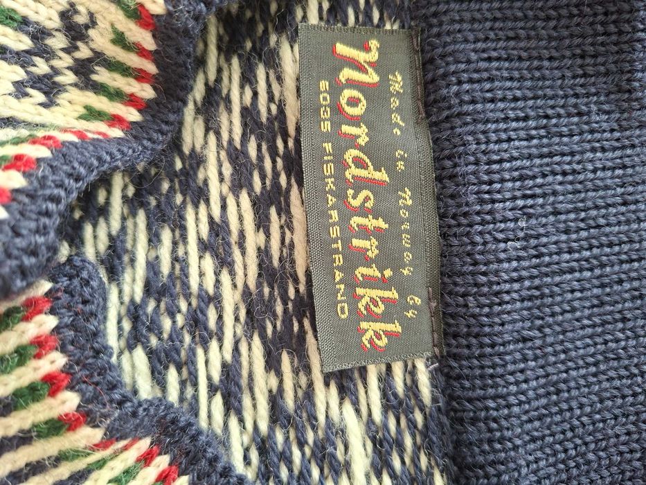 Светер Nordstrikk, оригінал, новий,  ручна робота, комфортний, теплий