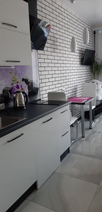 Сдам посуточно квартиру на Холодной горе.