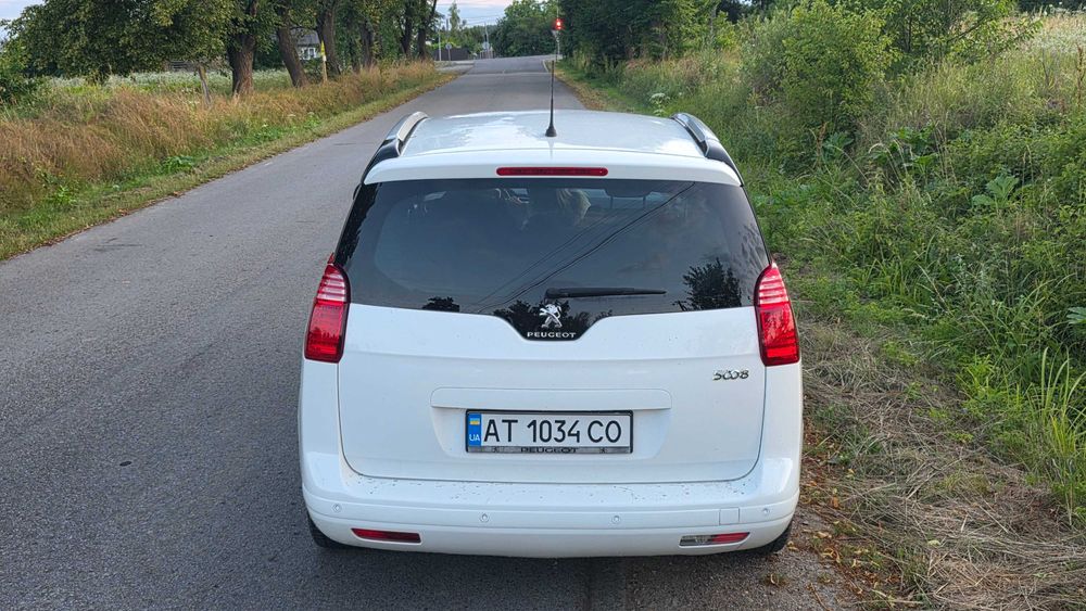 Peugeot 5008 2014 7 місць дизель 2.0 - акція до Чорної П’ятниці!