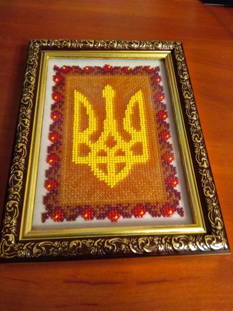 Картина вышитая бисером