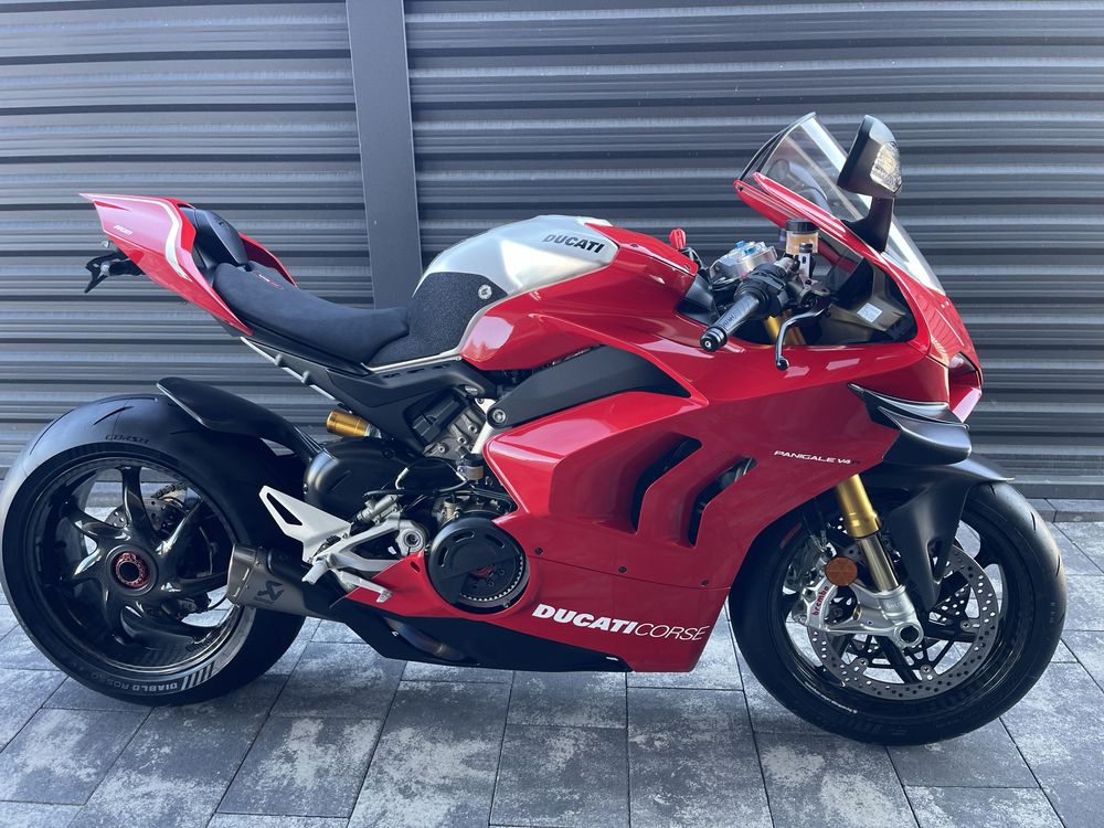 Ducati panigale v4 R