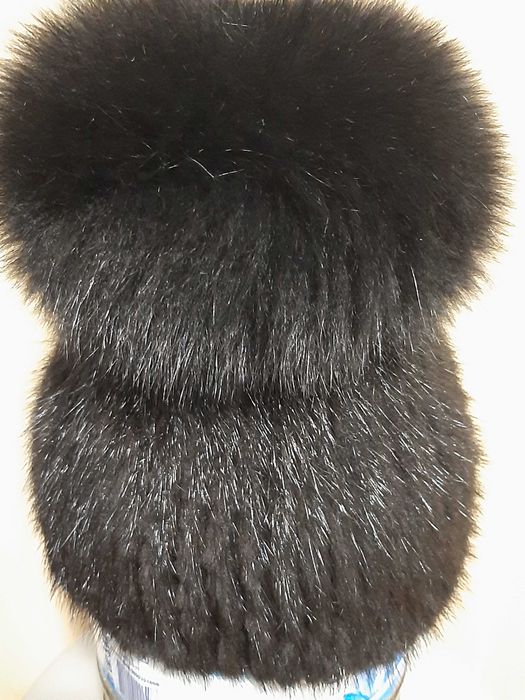 Продам норкову шапку