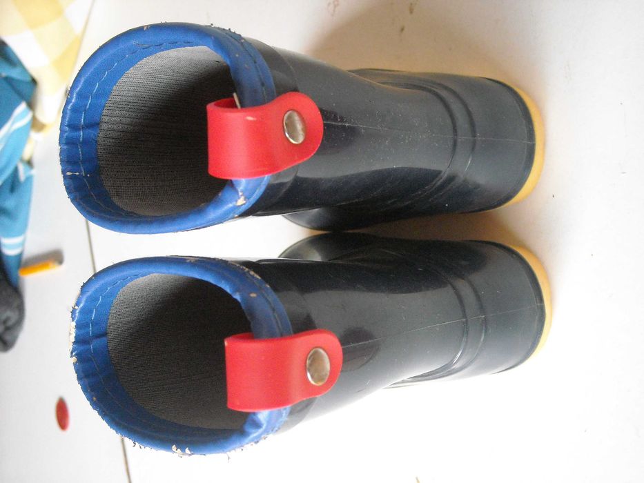 Conjunto casaco e galochas