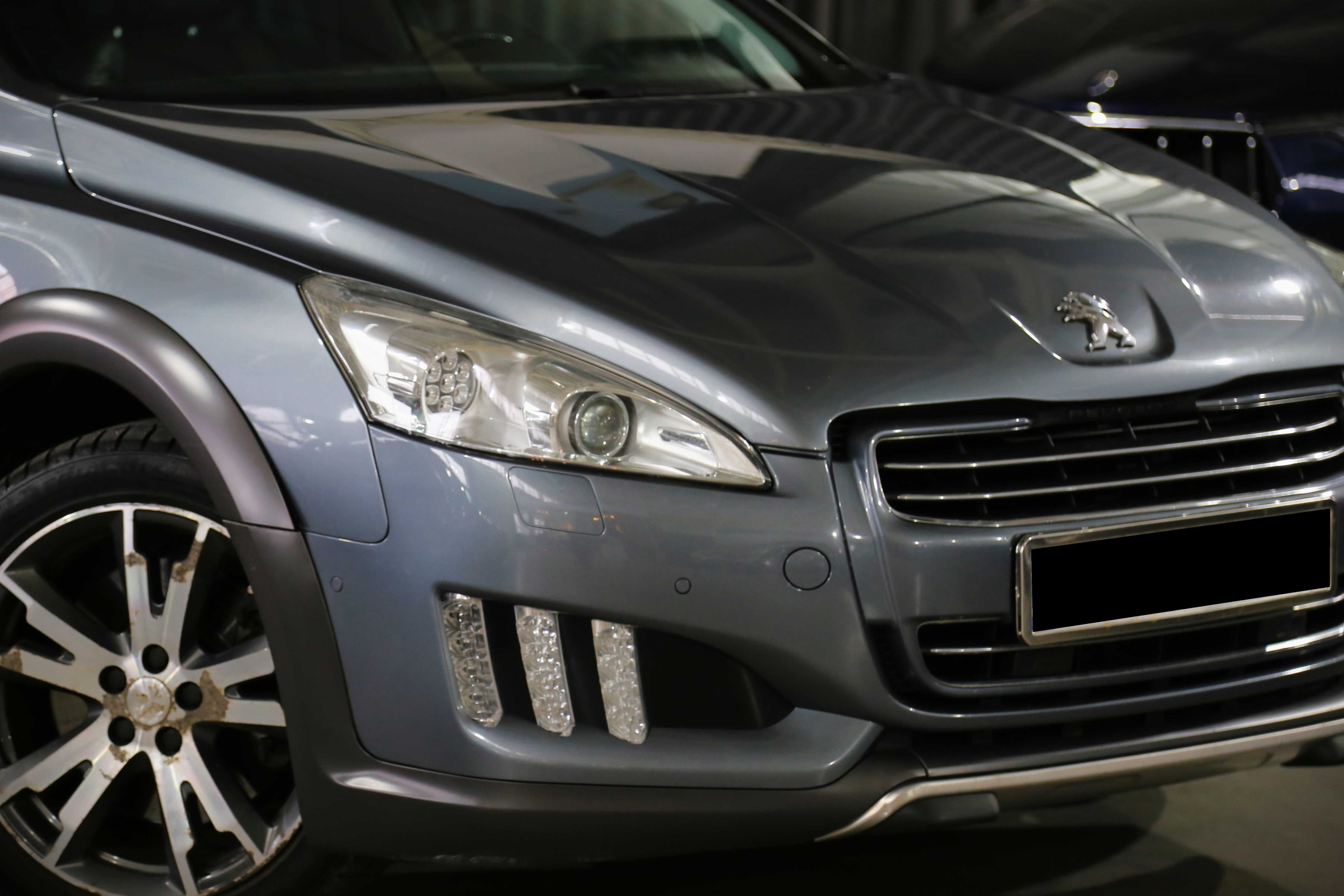 Peugeot 508 RXH Hybrid AWD 2013 року