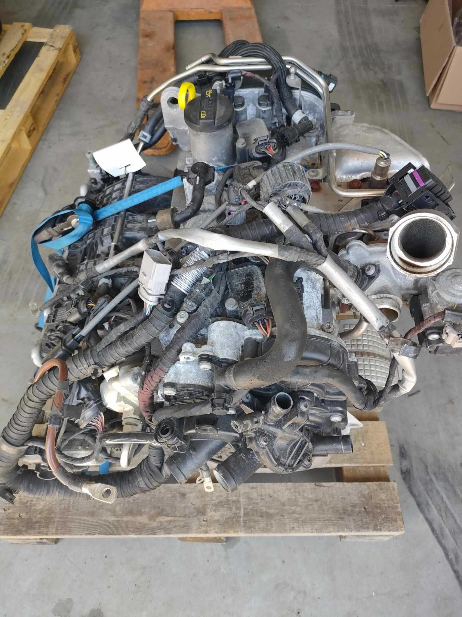 Silnik AUDI e-tron GT VW PASSAT GTE GOLF 7 GTE 1.4 TSI hybryd CUK CUKB
