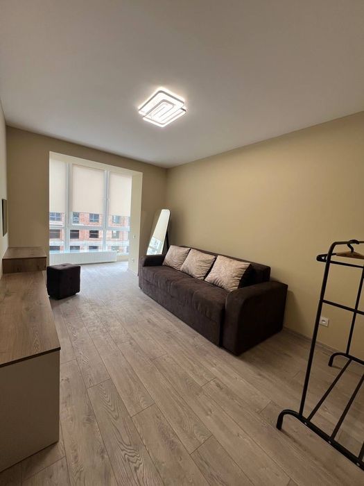 Оренда 2 км квартири в ЖК з підземним паркінгом