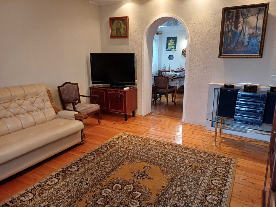 Продам дом с ремонтом 70 кв м на Береговой, участок 5соток Фрунзенский