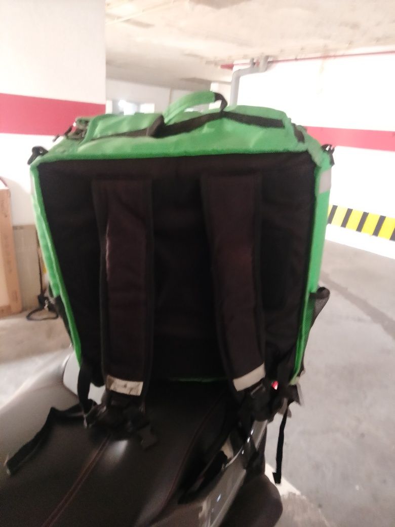 Mala Uber eats usada