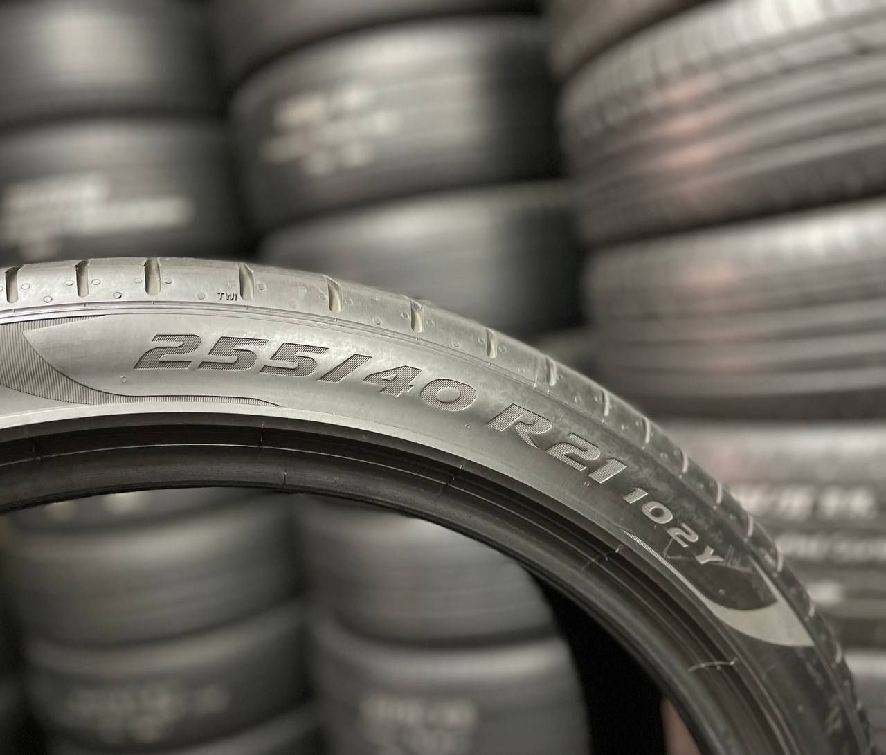 255/40R21 Pirelli. 2022г. 4шт.