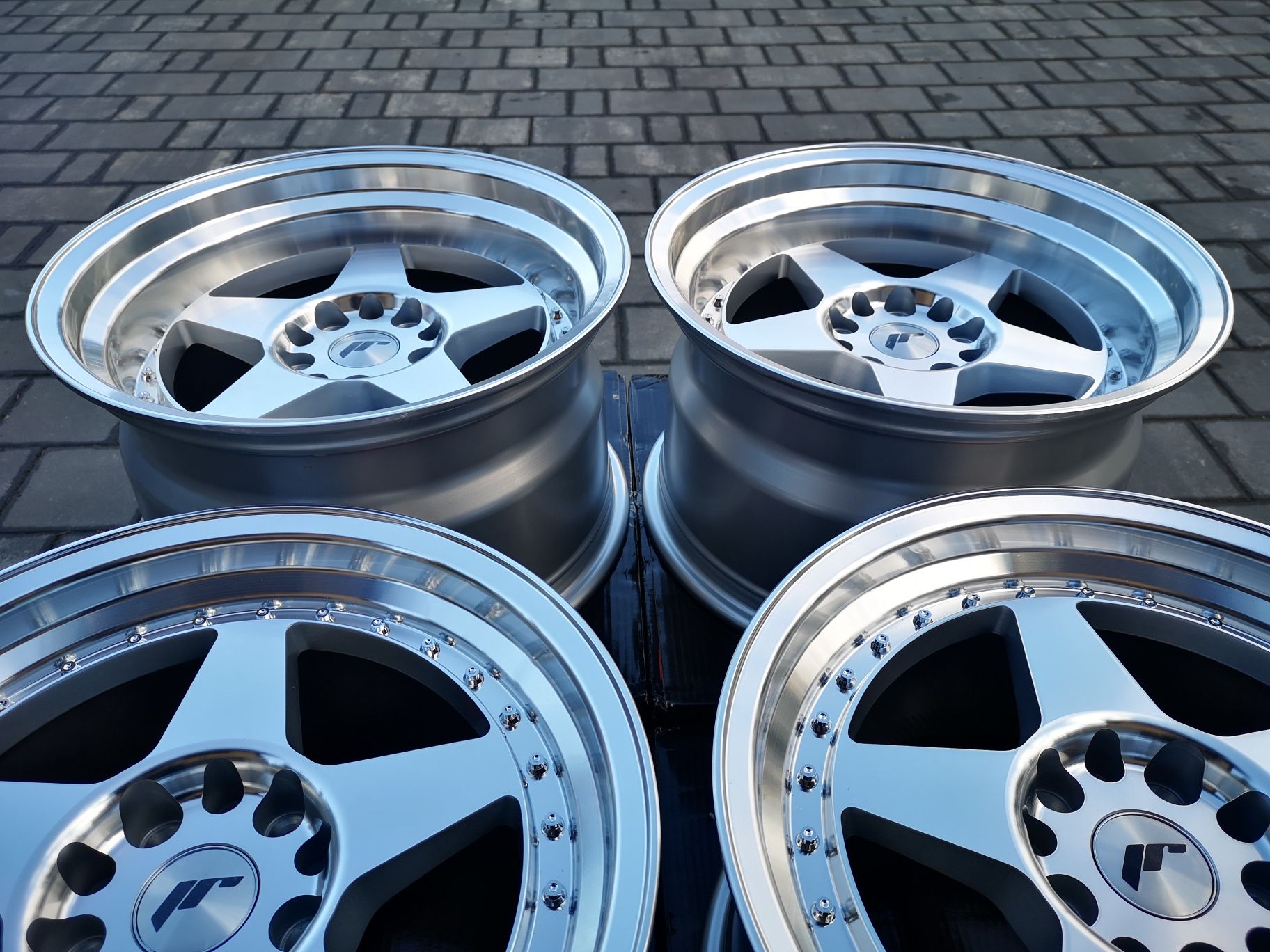 Felgi Japan Racing JR6 17" 5x120 8J 9J 10J BMW E36