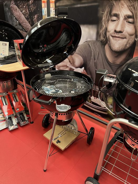 Вугільний гриль Weber Master Touch Premium E-5770