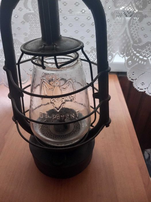 Lampa naftowa NIETOPERZ