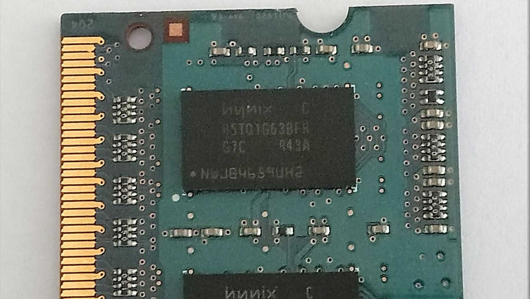 Оперативна пам'ять 1GB DDR3 1066 Hynix ноутбучна