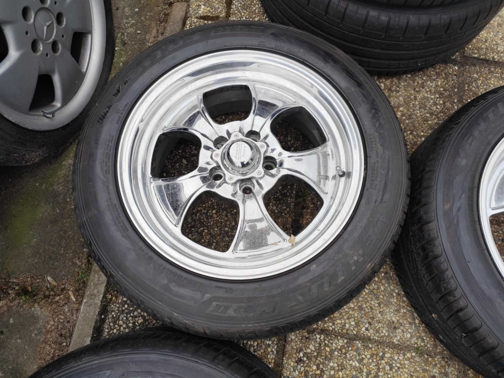 Ford Mustang 1965-73 koła chromowane American Racing 17x8