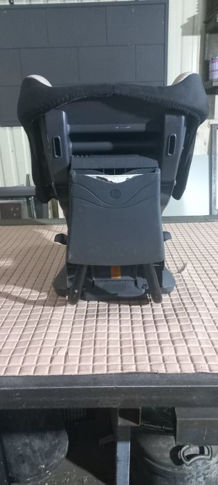 Автокрісло Britax First Class Plus, стан гарний, відс. ремені безпеки